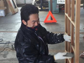 職人技と笑顔！...塗装