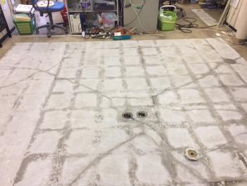 床の張替えで一新・・・Pタイル工事