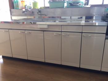 ホーローキッチンでリフレッシュ