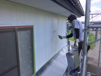 外装事業部　塗り替えは天候に左右されます。