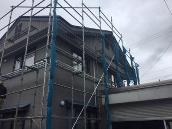 外装事業部　新たに外壁塗り替え始まりました。