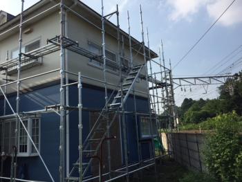 雨樋工事の足場設置