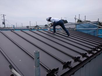 屋根外壁塗り替え工事中！