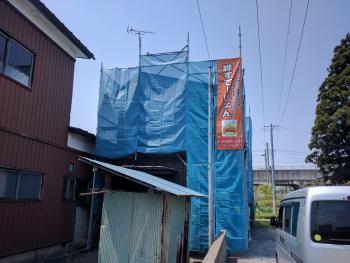 屋根外壁塗り替え工事中！