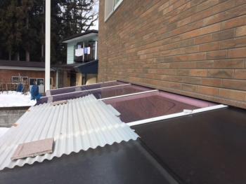 テラスの屋根修繕　現調