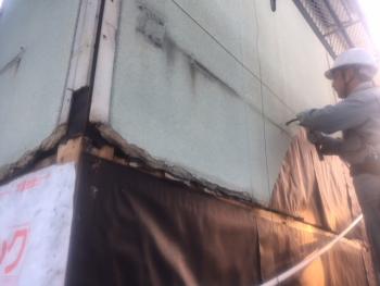 外壁張替え修繕工事始まりました。