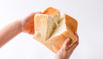 知る人ぞ知る「生はちみつ食パン」販売中