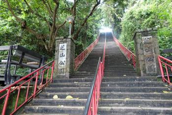 芝山巌「教育の聖地」六士先生のお墓
